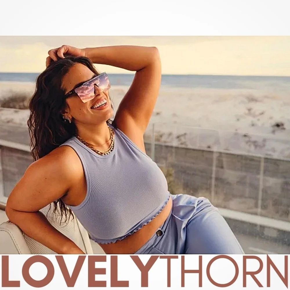 QUAY // ltd ed ashley graham collab tortoise frame black pink mirrored shields - Picture 16 of 16